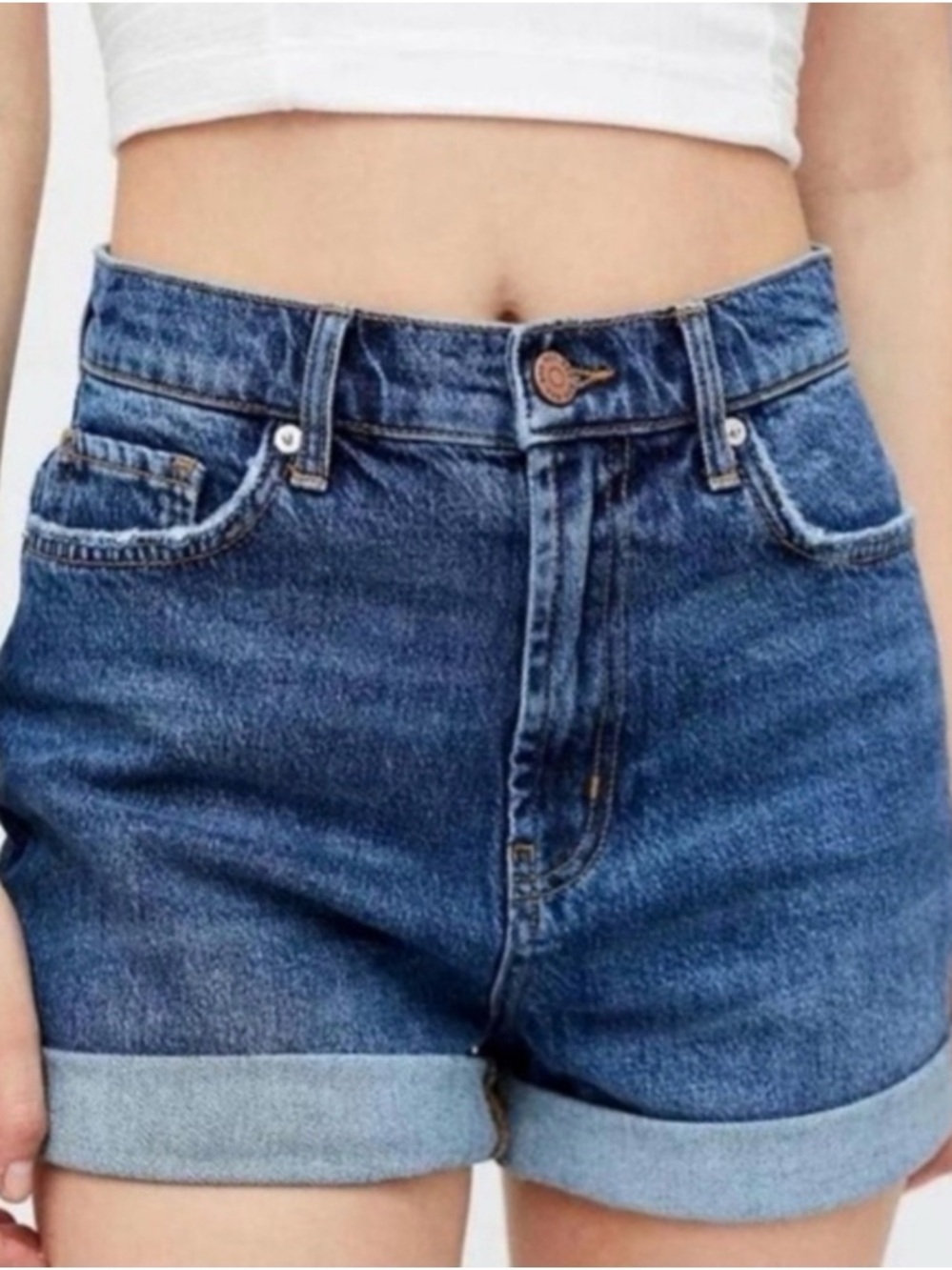 BDG Y2K Mom High-Rise Rolled Hem Denim Shorts Medium Blue Urban Outfitters SZ 26
